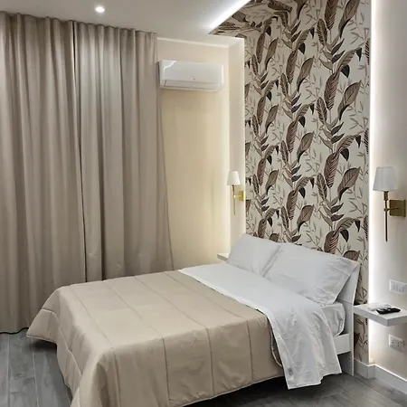 Cloes Rooms Napoli-2